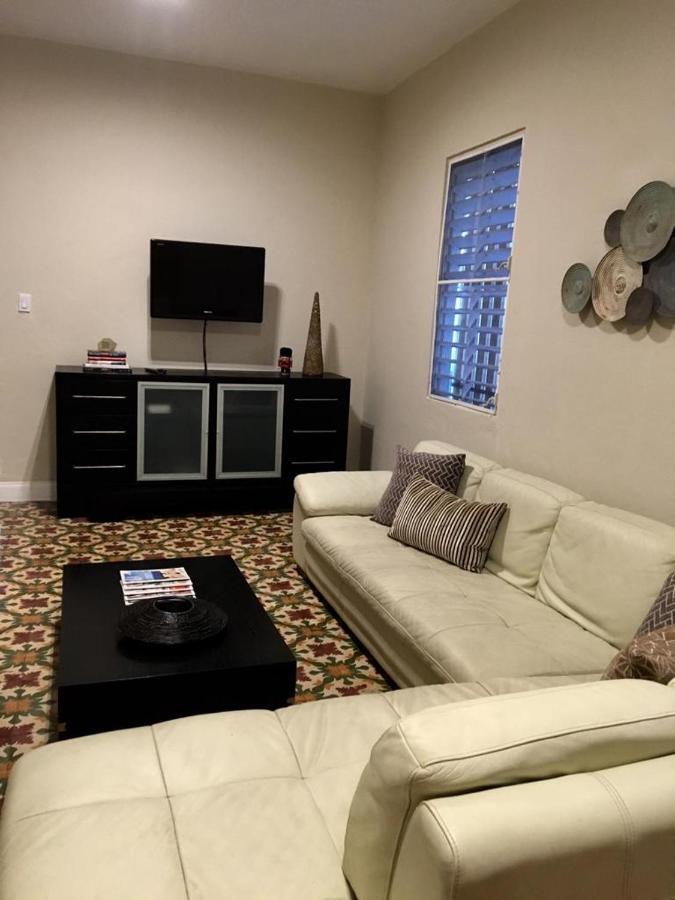 Calle Hollanda 3 Bedroom Home San Juan Luaran gambar